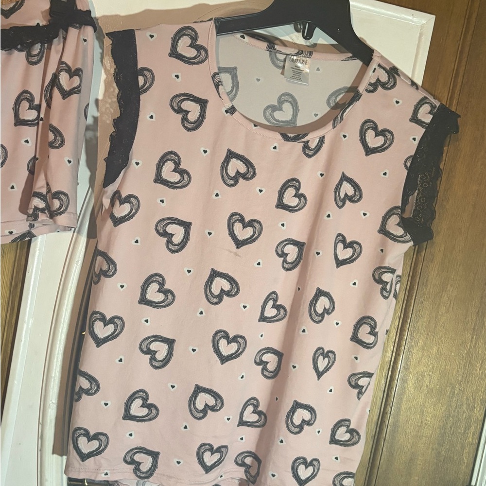 TWO sets of super buttery soft pajamas - Picture 10 of 16